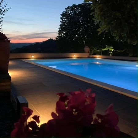 Degli Alessandri House 사소페라토 외부 사진